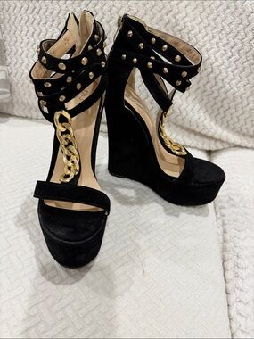 Black Studded Wedge Sandals with Gold Chain Accent